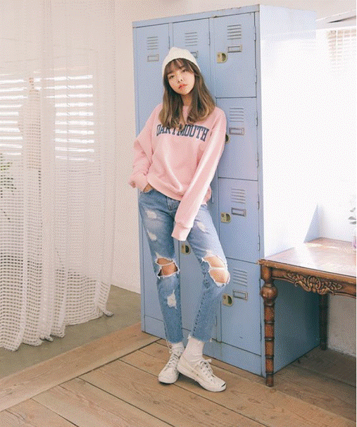 áo khoác sweater phối jeans rách